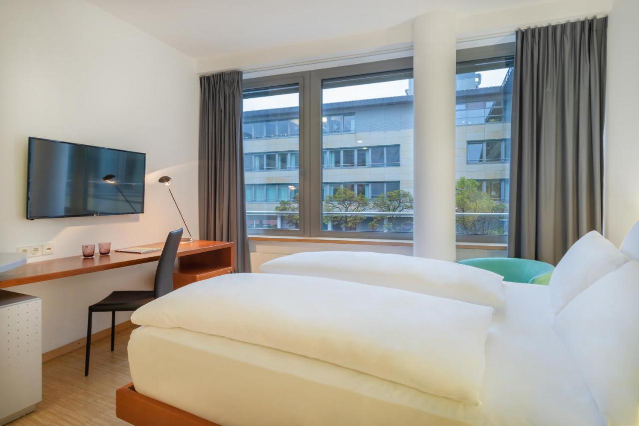 Four Munich Neue Messe Hotell Aschheim Exteriör bild