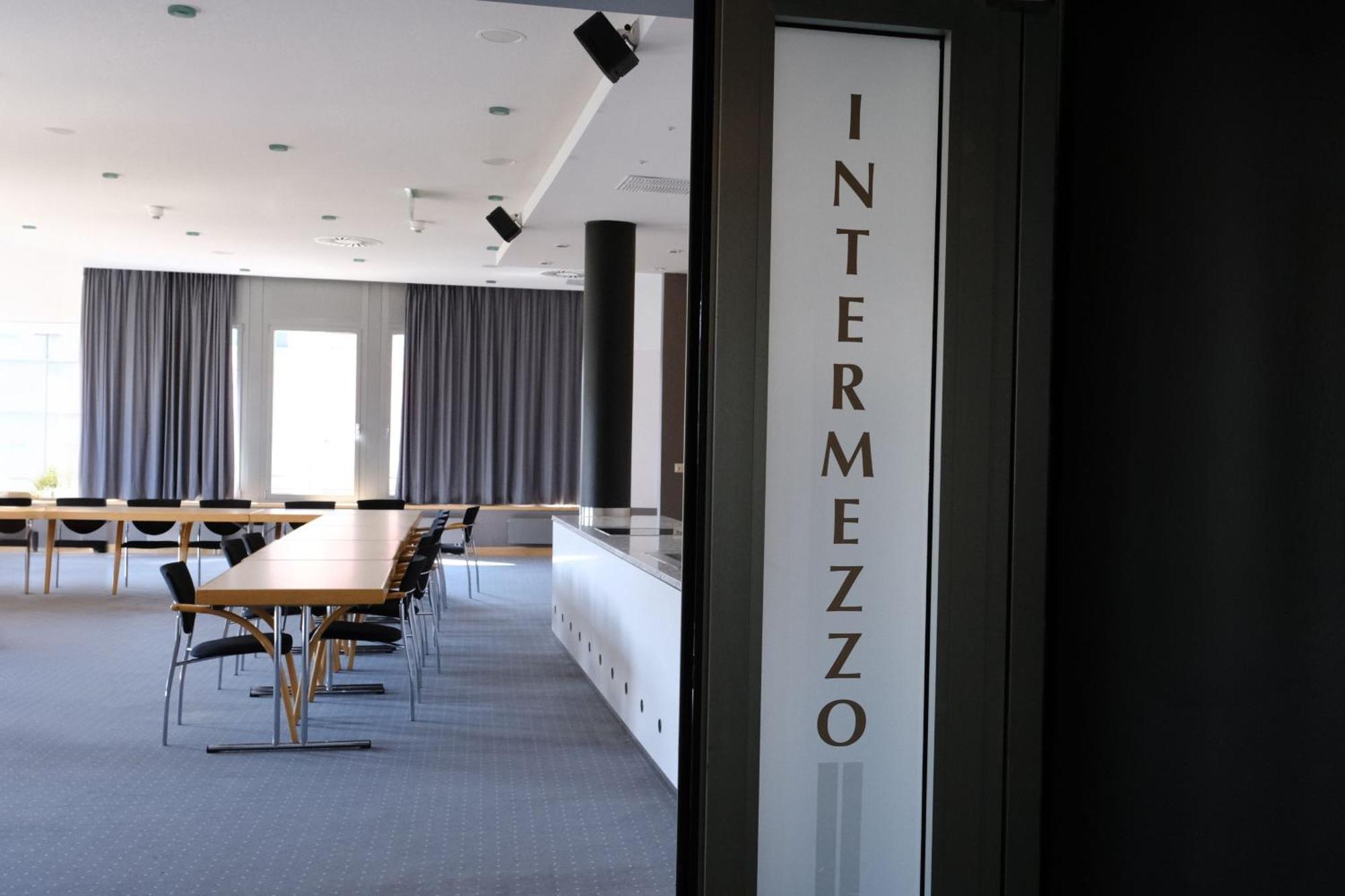 Four Munich Neue Messe Hotell Aschheim Exteriör bild